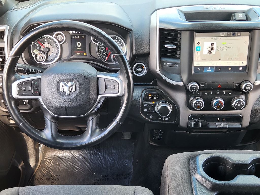 2023 RAM 1500 Big Horn Crew Cab 4x4 5'7' Box