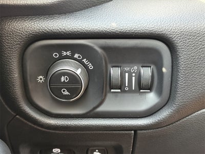 2026 RAM Ram 1500 RAM 1500 LONE STAR CREW CAB 4X4 5'7' BOX