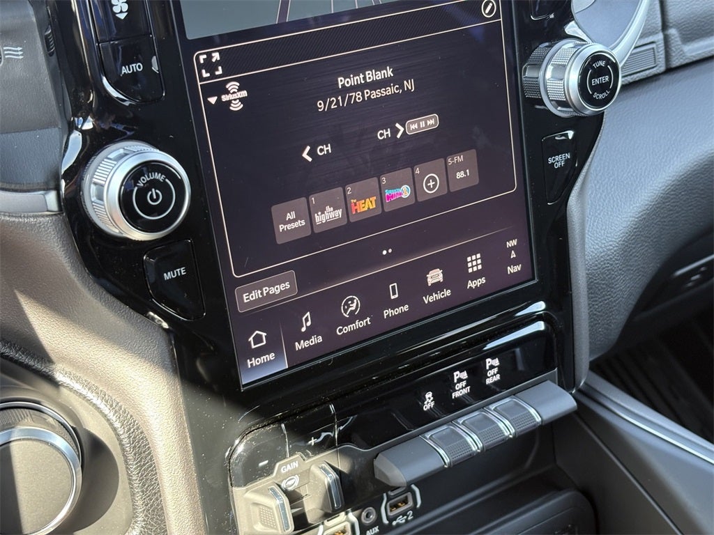 2026 RAM Ram 1500 RAM 1500 LONE STAR CREW CAB 4X4 5'7' BOX