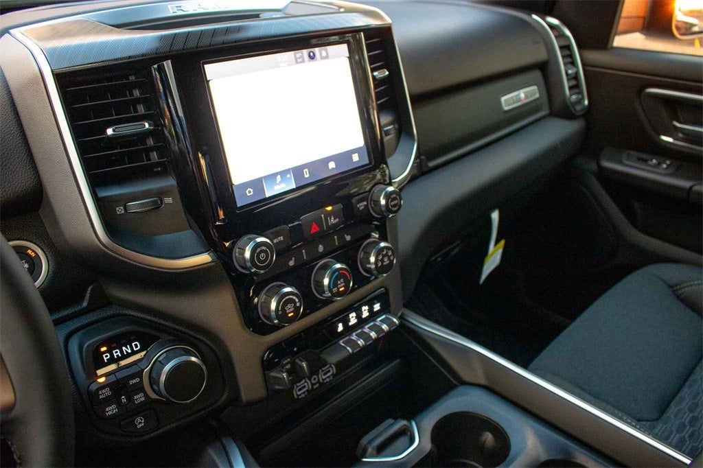 2026 RAM Ram 1500 RAM 1500 LONE STAR CREW CAB 4X4 5'7' BOX