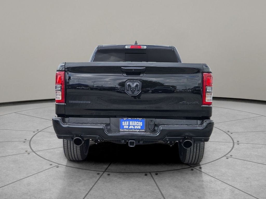 2022 RAM 1500 Big Horn Crew Cab 4x4 5'7' Box