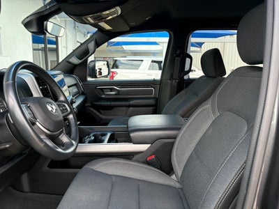 2022 RAM 1500 Big Horn Crew Cab 4x4 5'7' Box