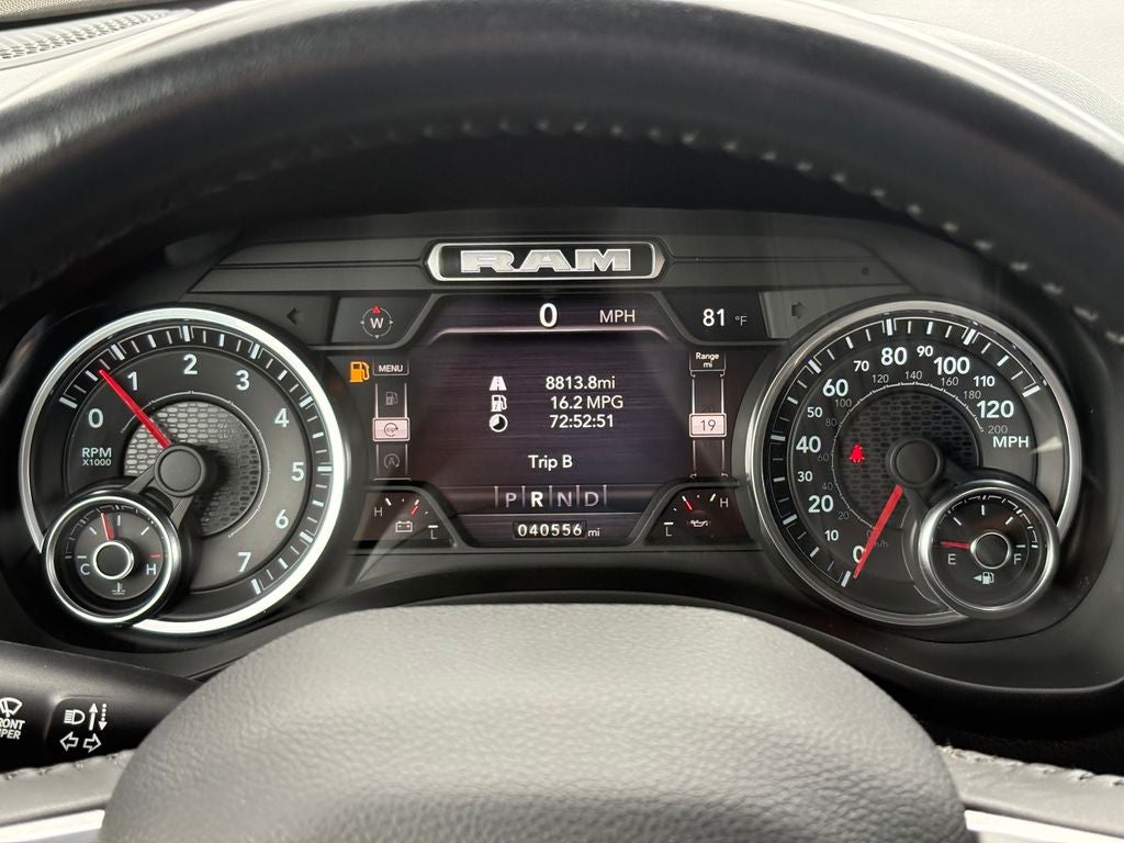 2022 RAM 1500 Big Horn Crew Cab 4x4 5'7' Box