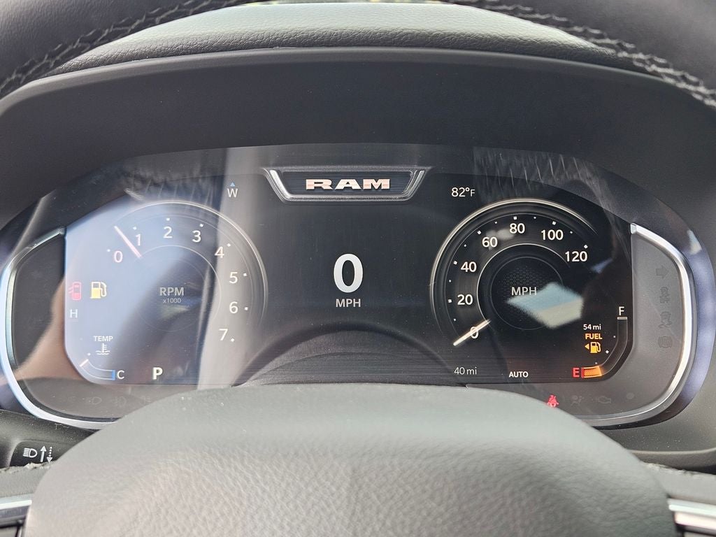 2026 RAM Ram 1500 RAM 1500 LONE STAR CREW CAB 4X4 5'7' BOX