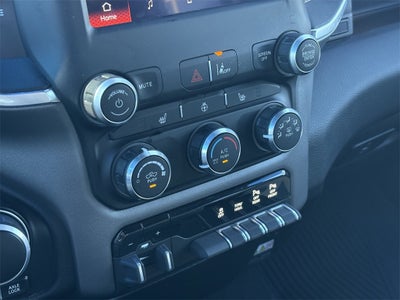 2024 RAM 1500 Big Horn Crew Cab 4x4 5'7' Box