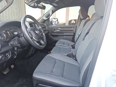 2024 RAM 1500 Big Horn Crew Cab 4x4 5'7' Box