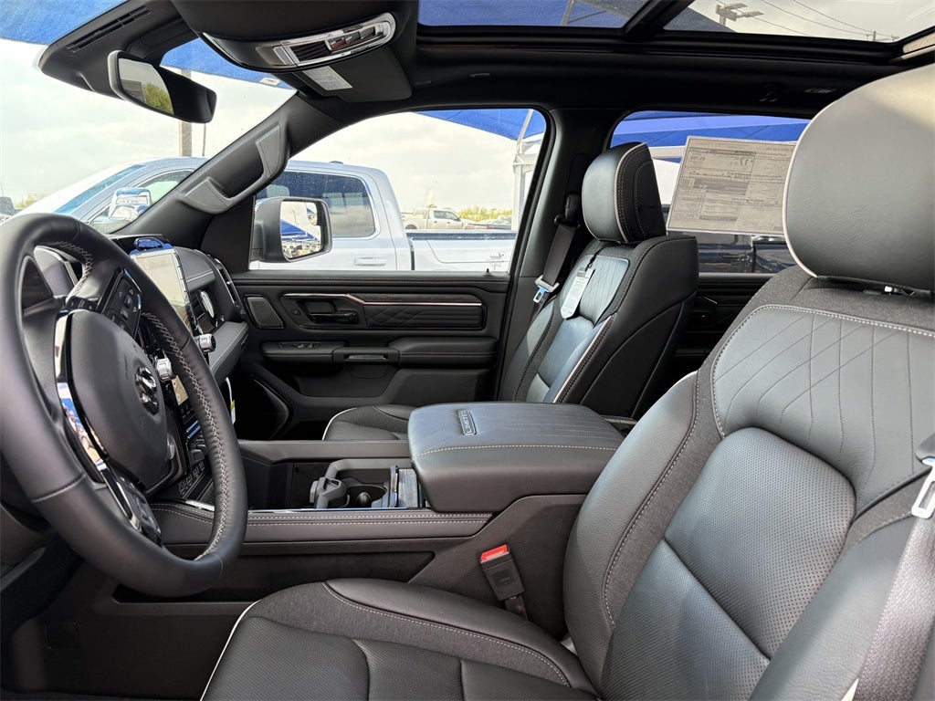 2026 RAM Ram 1500 RAM 1500 LIMITED CREW CAB 4X4 5'7' BOX