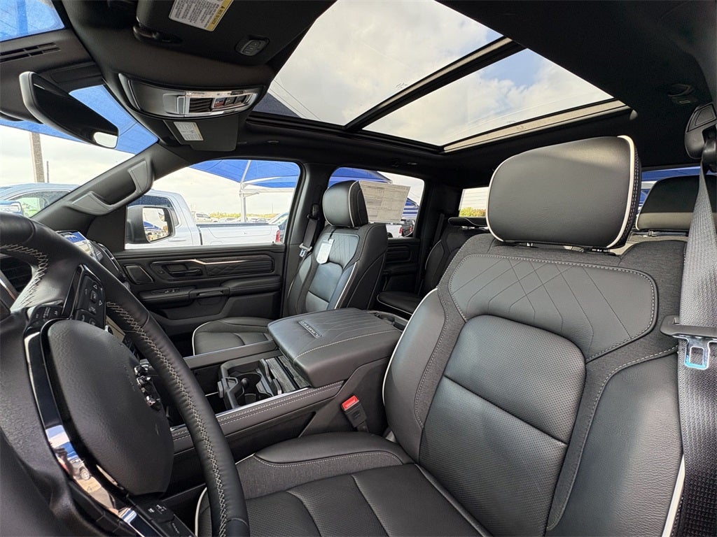 2026 RAM Ram 1500 RAM 1500 LIMITED CREW CAB 4X4 5'7' BOX