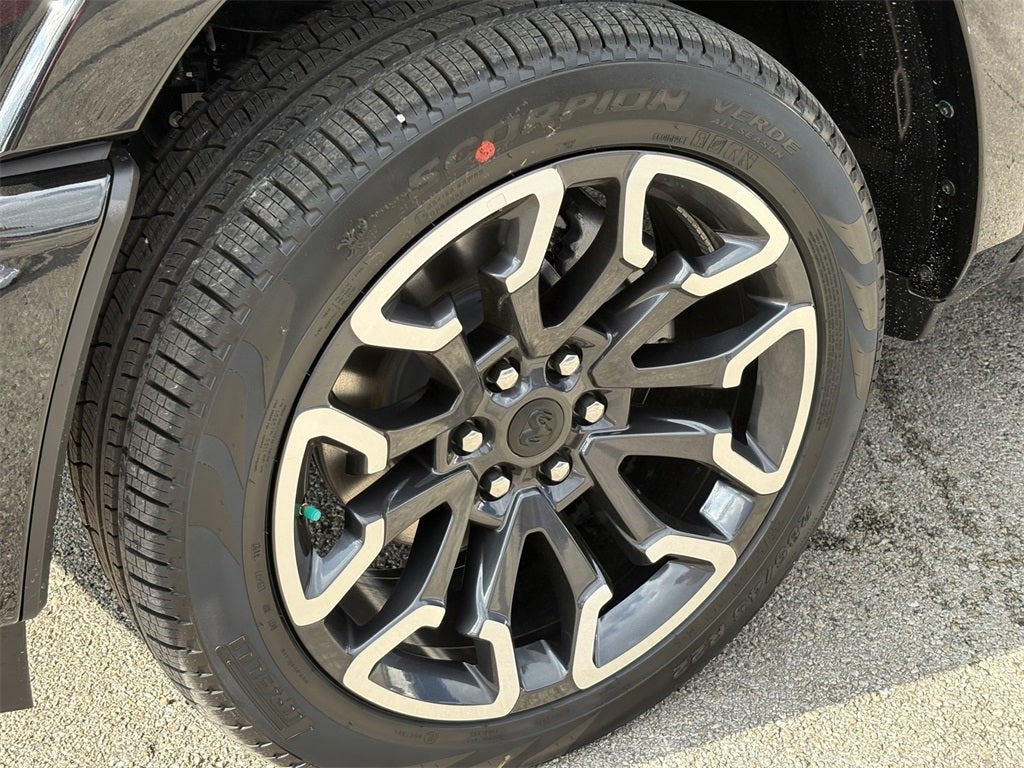 2026 RAM Ram 1500 RAM 1500 LIMITED CREW CAB 4X4 5'7' BOX