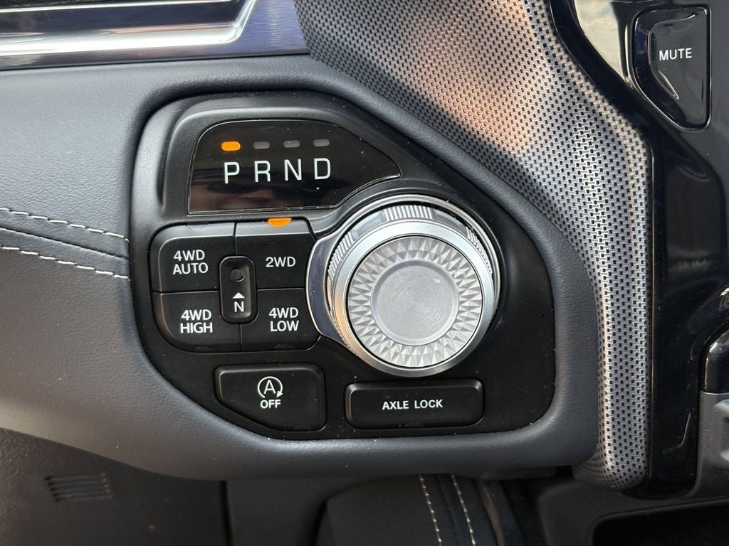 2024 RAM 1500 Limited Crew Cab 4x4 5'7' Box