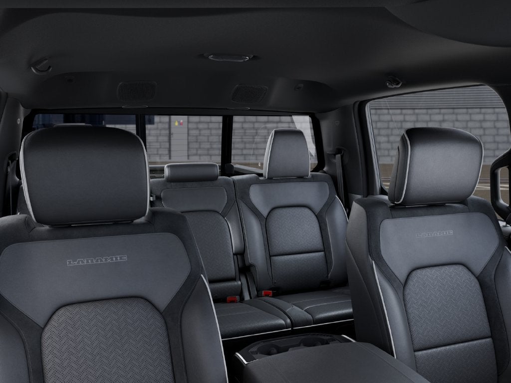 2027 RAM 1500 RAM 1500 LARAMIE CREW CAB 4X4 5'7' BOX