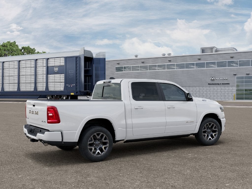 2027 RAM 1500 RAM 1500 LARAMIE CREW CAB 4X4 5'7' BOX