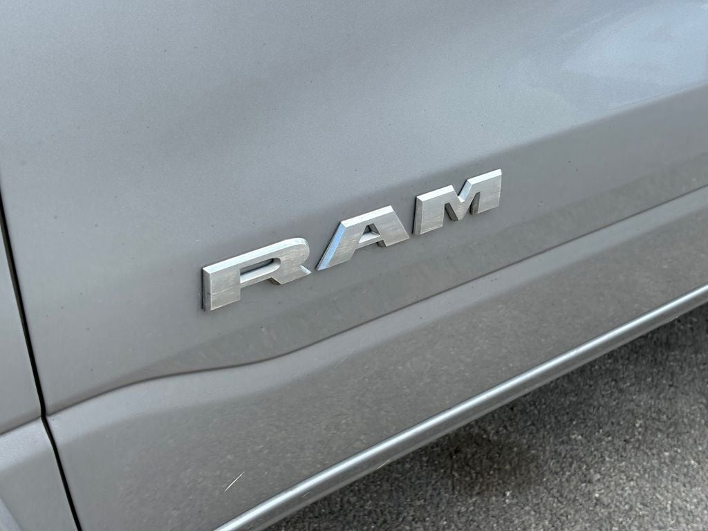 2025 RAM 1500 Laramie Crew Cab 4x4 5'7' Box