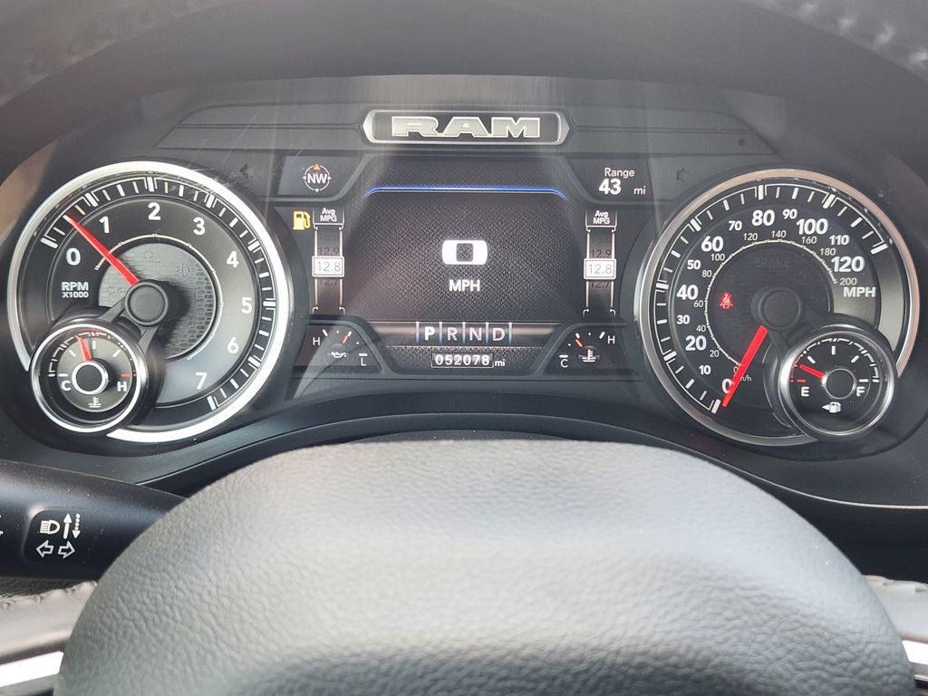 2023 RAM 1500 Laramie Crew Cab 4x4 5'7' Box