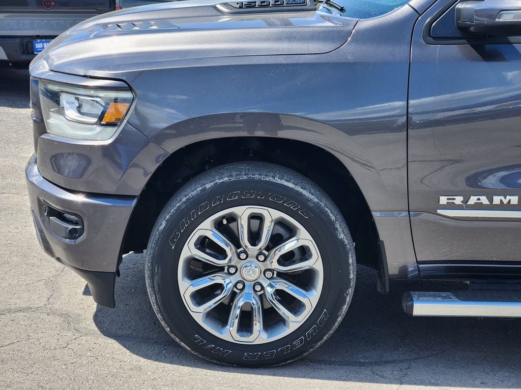 2023 RAM 1500 Laramie Crew Cab 4x4 5'7' Box