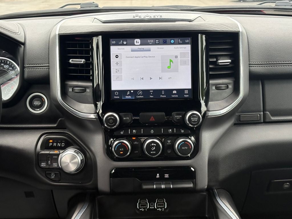 2023 RAM 1500 Laramie Crew Cab 4x4 5'7' Box