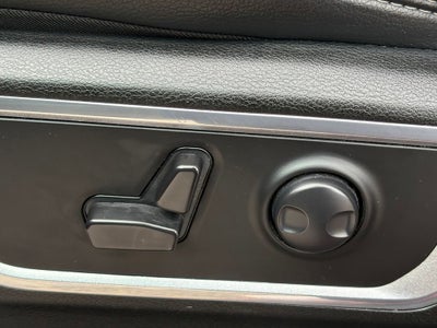 2023 RAM 1500 Laramie Crew Cab 4x4 5'7' Box