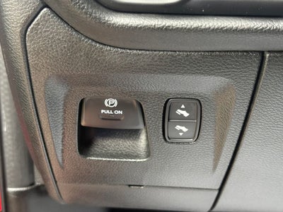 2023 RAM 1500 Laramie Crew Cab 4x4 5'7' Box