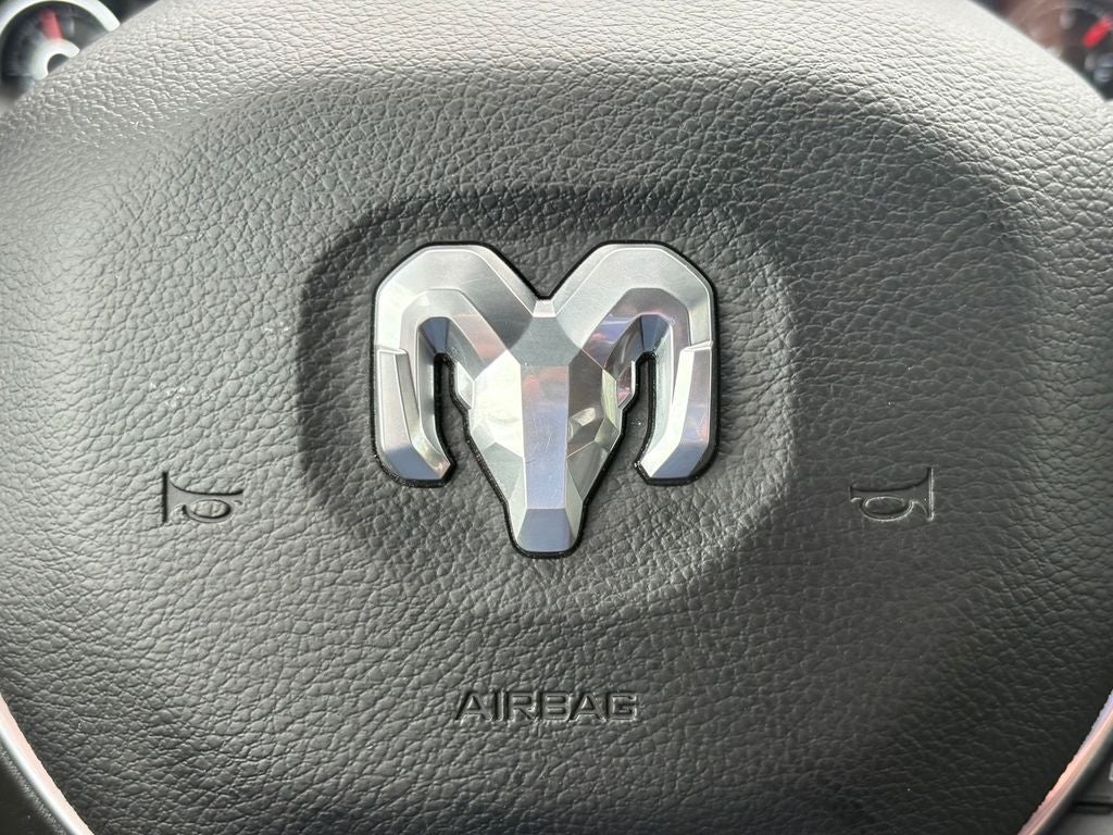 2023 RAM 1500 Laramie Crew Cab 4x4 5'7' Box