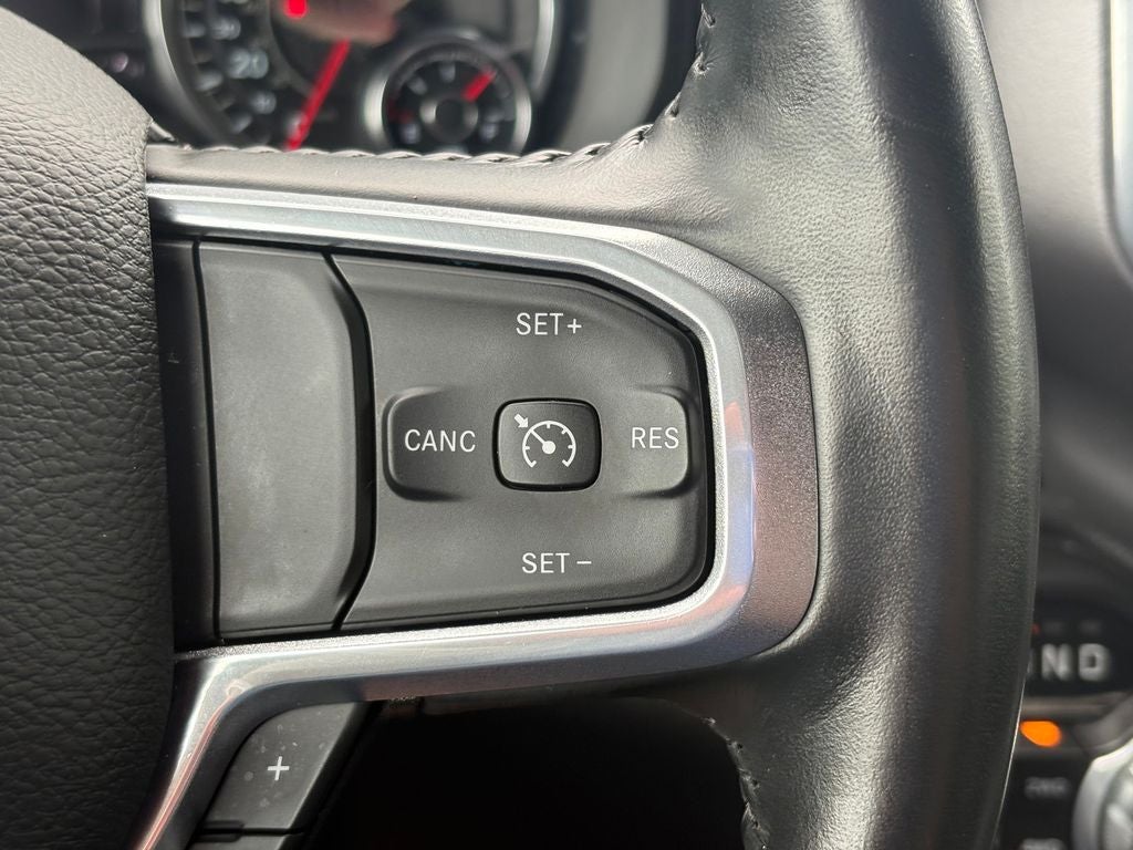 2023 RAM 1500 Laramie Crew Cab 4x4 5'7' Box