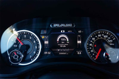 2023 RAM 1500 Laramie Crew Cab 4x4 5'7' Box