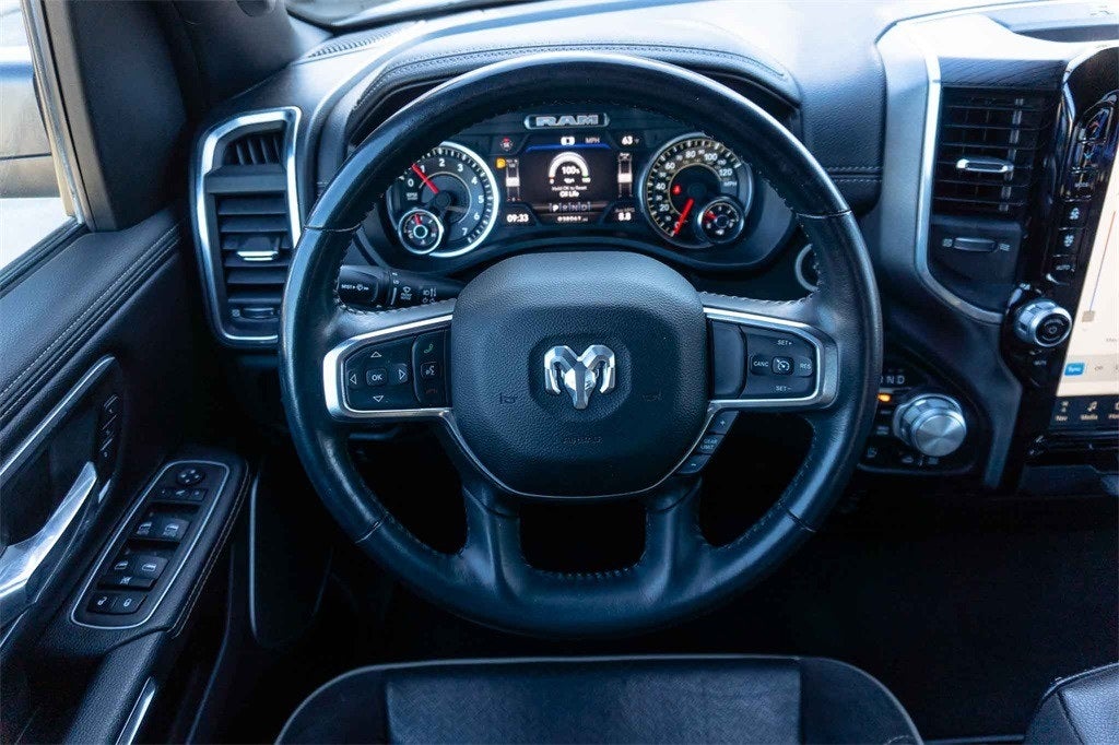 2023 RAM 1500 Laramie Crew Cab 4x4 5'7' Box