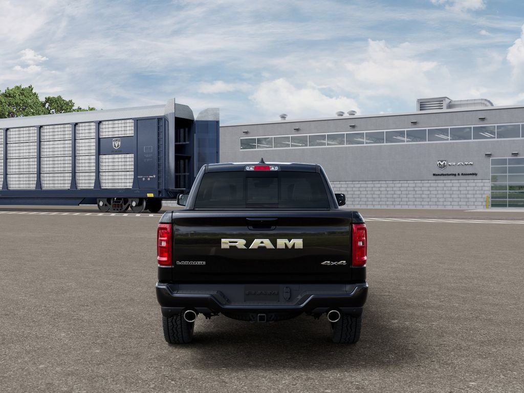 2027 RAM 1500 RAM 1500 LARAMIE CREW CAB 4X4 5'7' BOX
