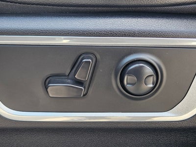 2024 RAM 1500 Laramie Crew Cab 4x4 5'7' Box