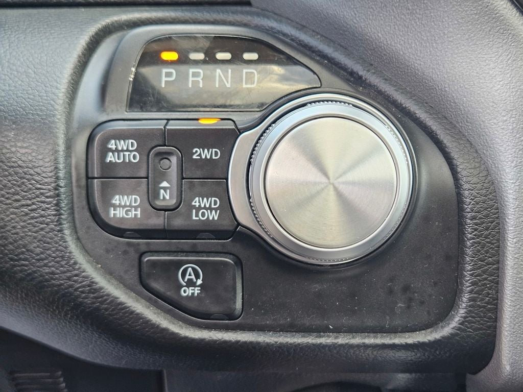 2024 RAM 1500 Laramie Crew Cab 4x4 5'7' Box