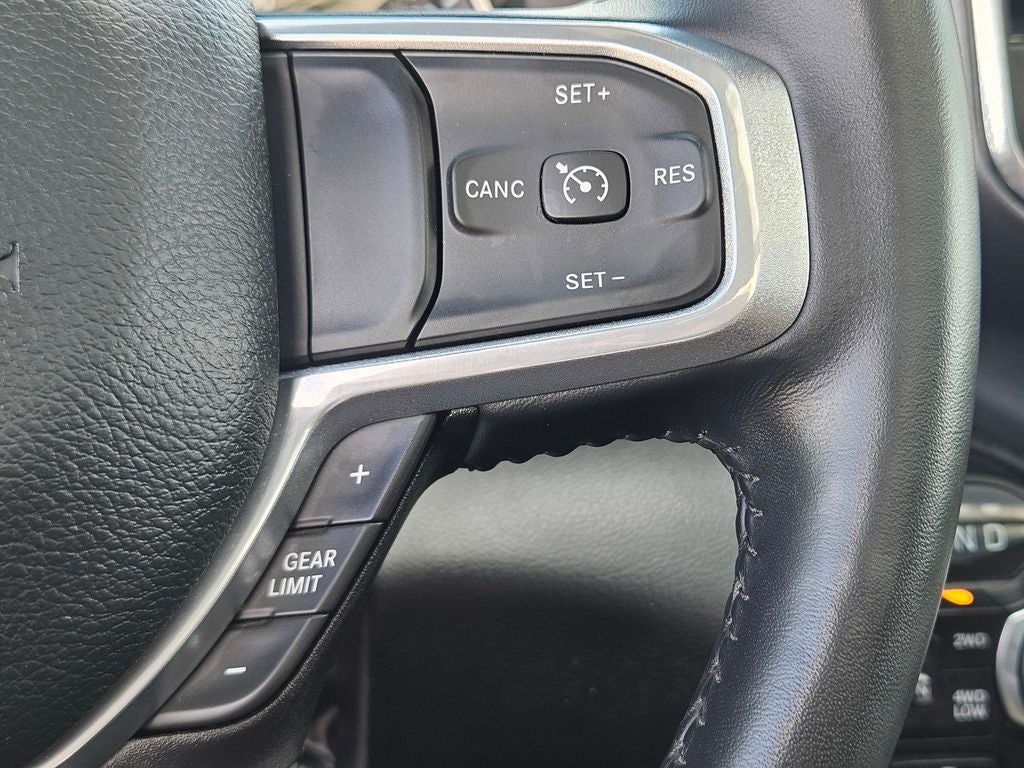 2024 RAM 1500 Laramie Crew Cab 4x4 5'7' Box