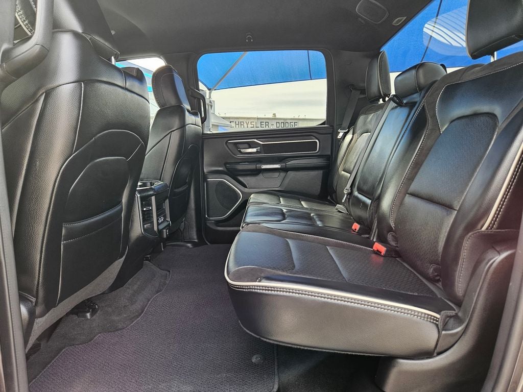 2024 RAM 1500 Laramie Crew Cab 4x4 5'7' Box