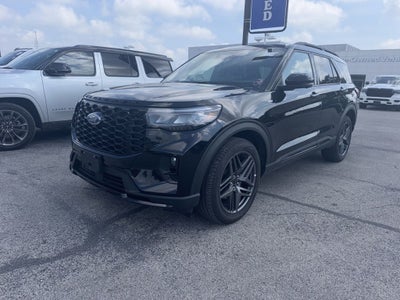 2025 Ford Explorer ST-Line