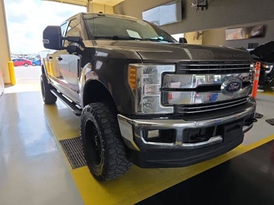 2017 Ford F-250SD Lariat