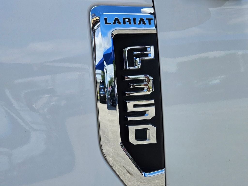 2022 Ford F-350 LARIAT