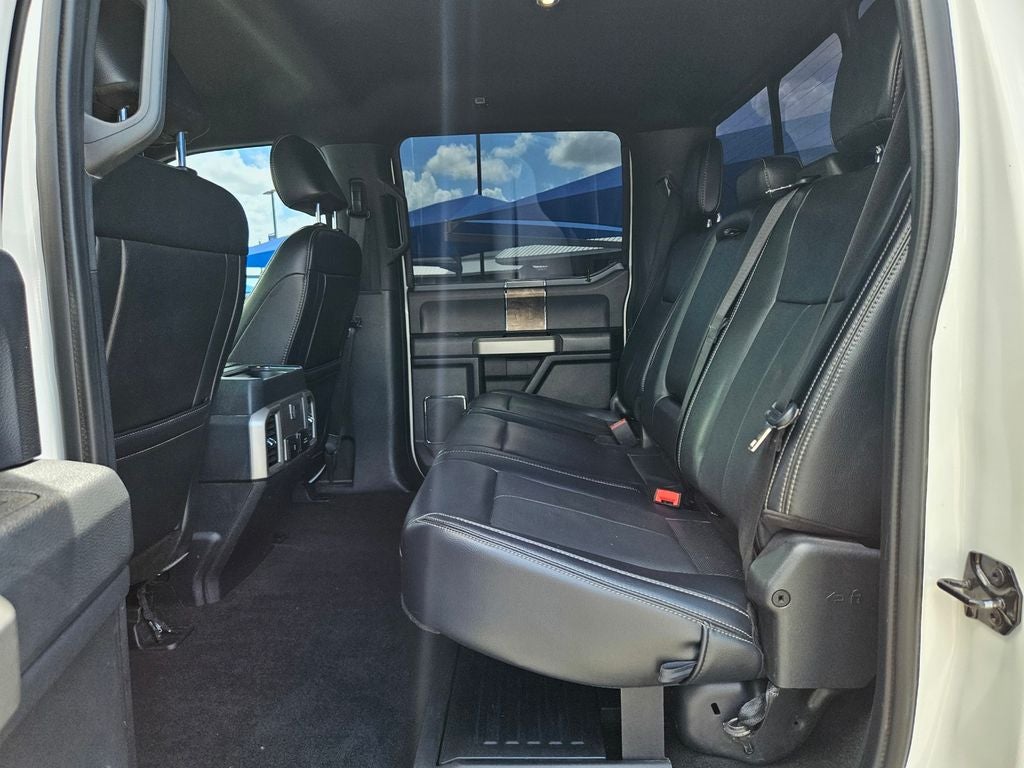 2022 Ford F-350 LARIAT