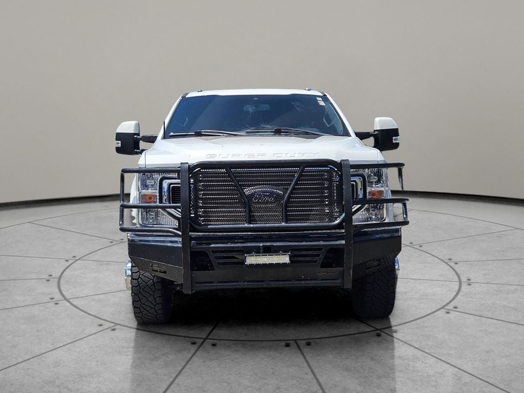 2022 Ford F-350 LARIAT