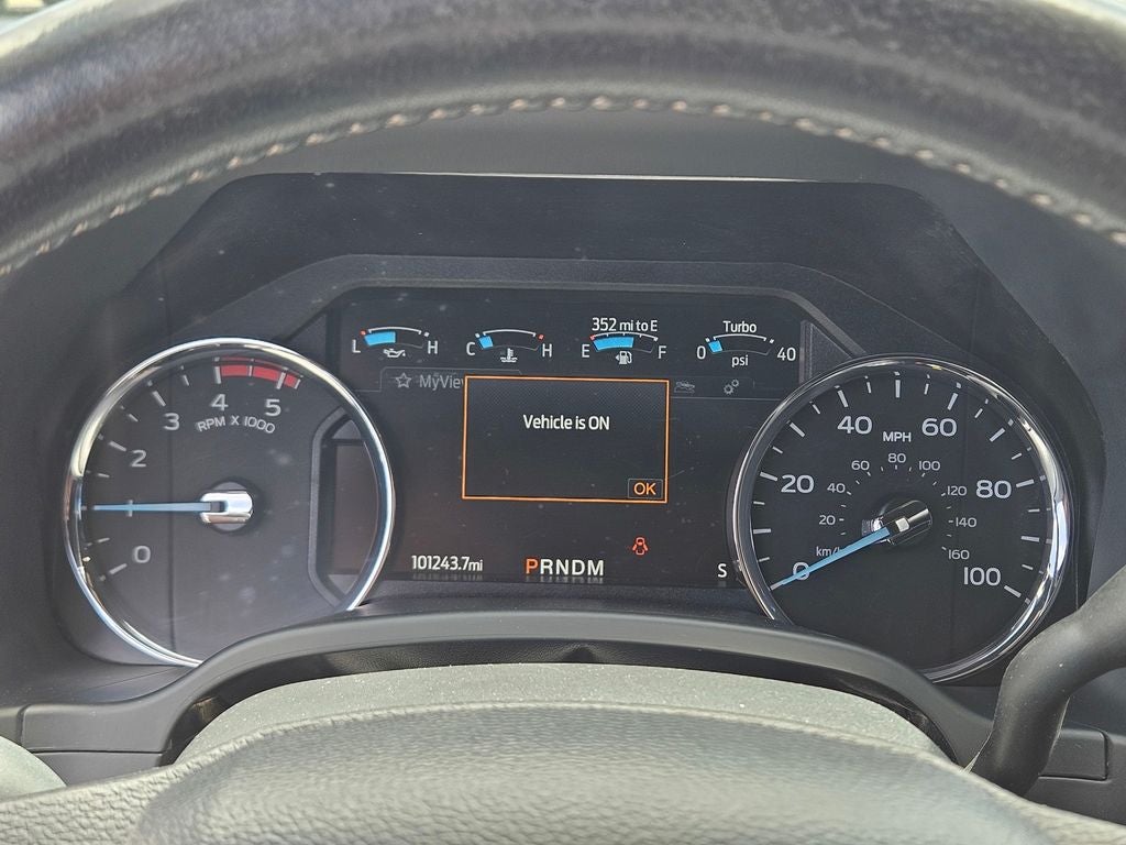 2022 Ford F-350 LARIAT
