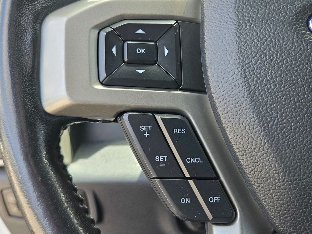 2022 Ford F-350 LARIAT