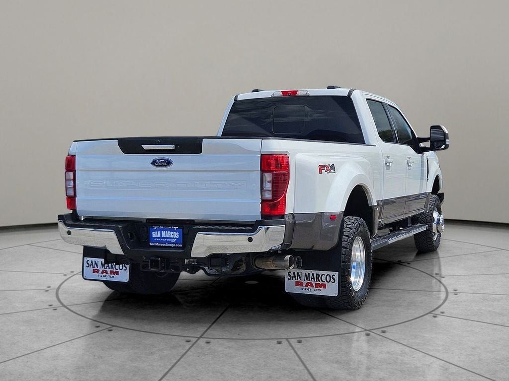 2022 Ford F-350 LARIAT