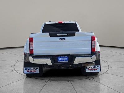 2022 Ford F-350 LARIAT