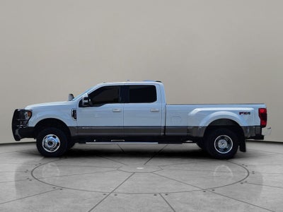 2022 Ford F-350 LARIAT