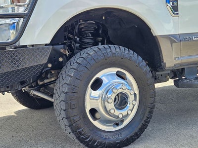 2022 Ford F-350 LARIAT