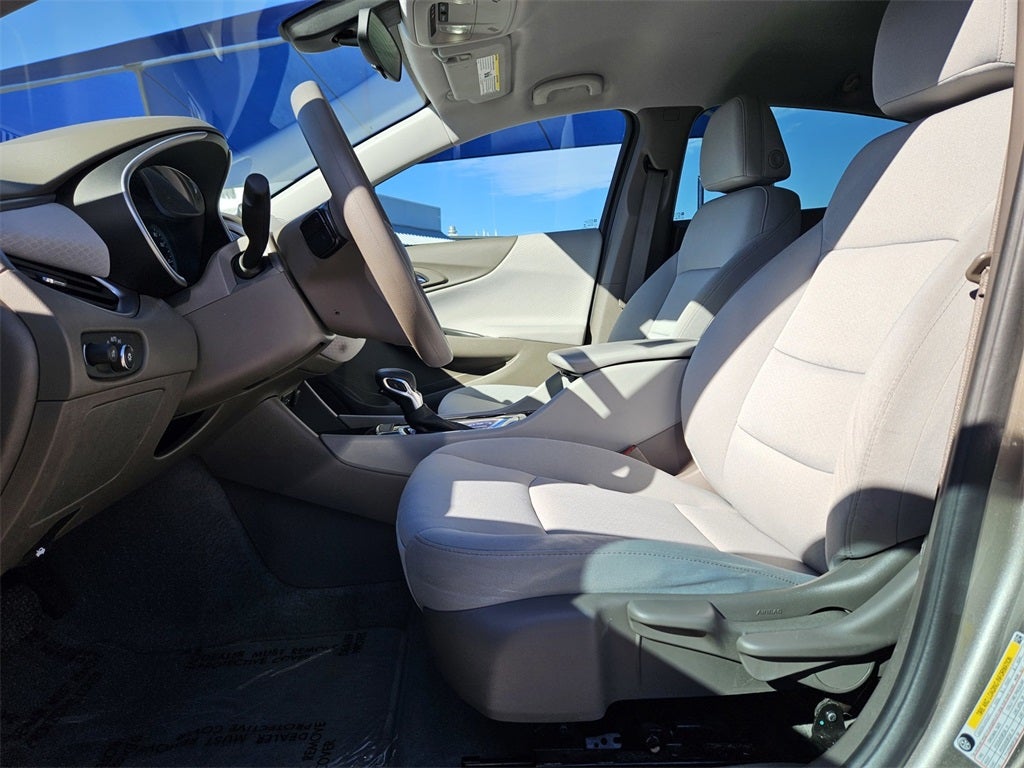 2022 Chevrolet Malibu FWD LS