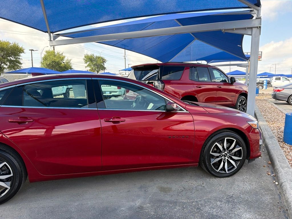 2025 Chevrolet Malibu FWD RS