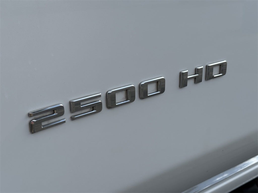 2024 Chevrolet Silverado 2500HD 4WD Crew Cab Standard Bed LT