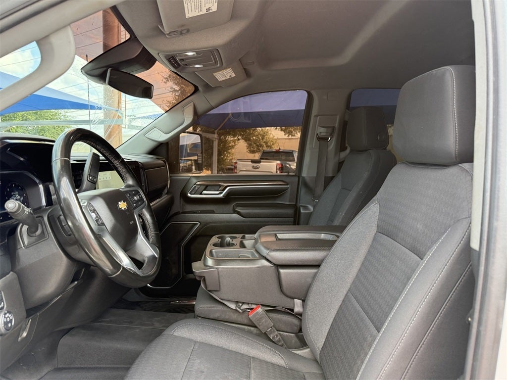 2024 Chevrolet Silverado 2500HD 4WD Crew Cab Standard Bed LT