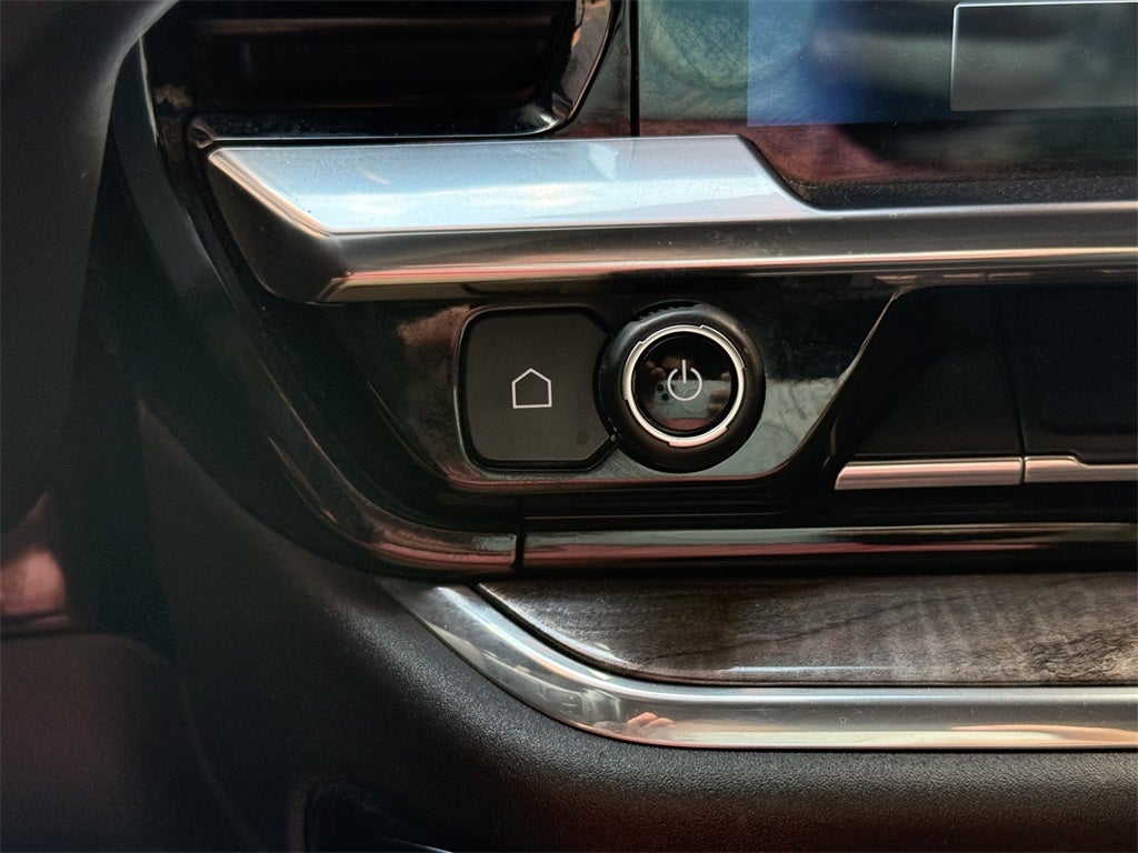 2024 Chevrolet Silverado 2500HD 4WD Crew Cab Standard Bed LT