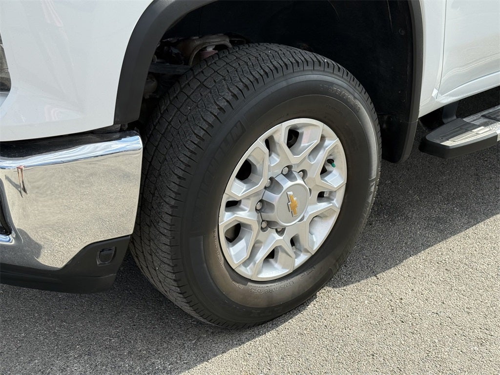 2024 Chevrolet Silverado 2500HD 4WD Crew Cab Standard Bed LT