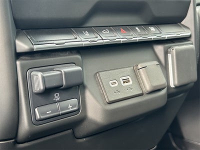 2024 Chevrolet Silverado 2500HD 4WD Crew Cab Long Bed Custom