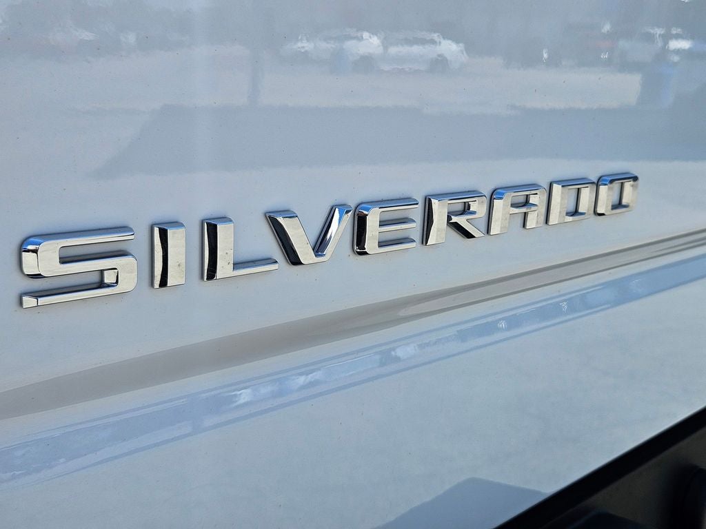 2023 Chevrolet Silverado 1500 4WD Crew Cab Short Bed LT with 2FL